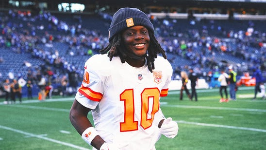 Buccaneers Backup QB Teddy Bridgewater Misses Practice With Teeth Injury