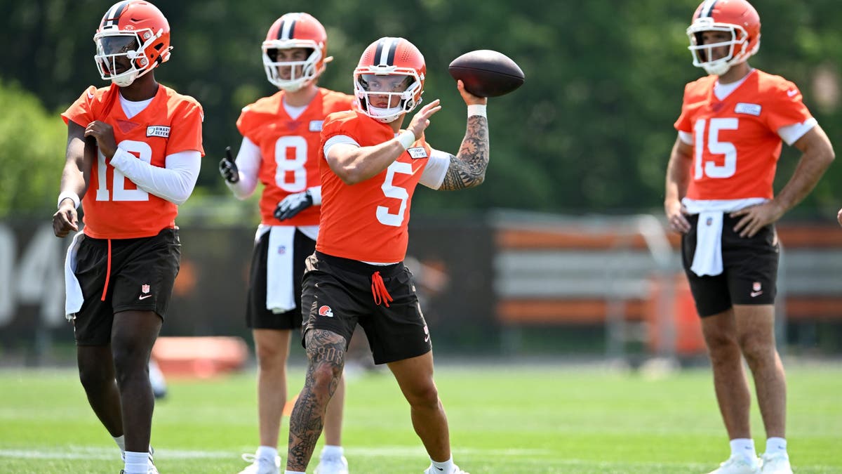 The Browns' quarterback room in training camp consisted of Sheduer Sanders, Kenny Pickett, Dillon Gabriel and Joe Flacco. (Photo by Nick Cammett/Getty Images)