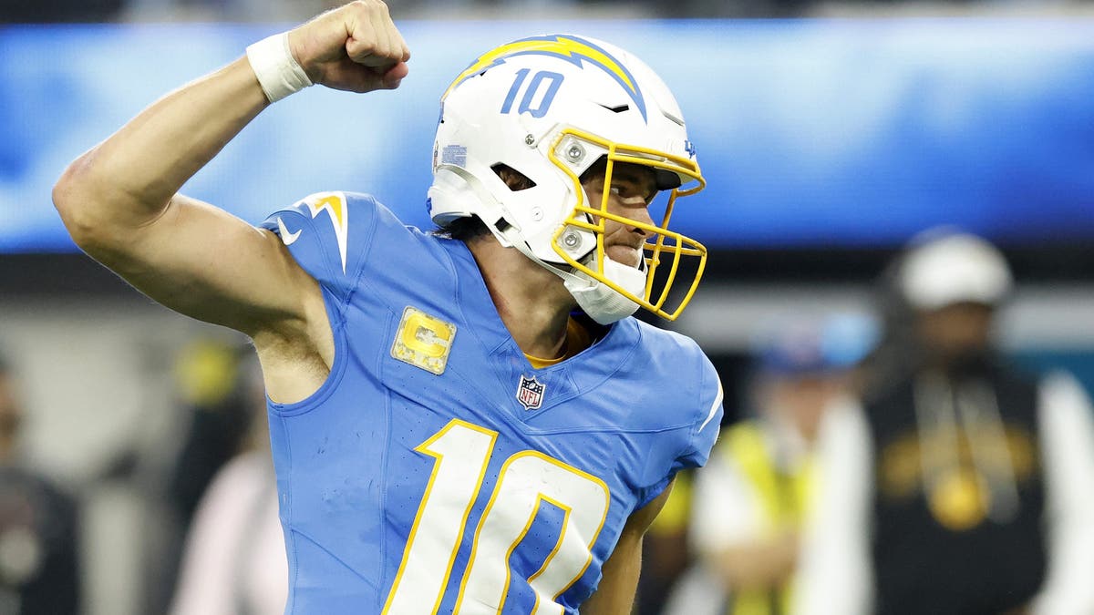 Justin Herbert and the Chargers are riding a three-game winning streak. (Photo by Ronald Martinez/Getty Images)