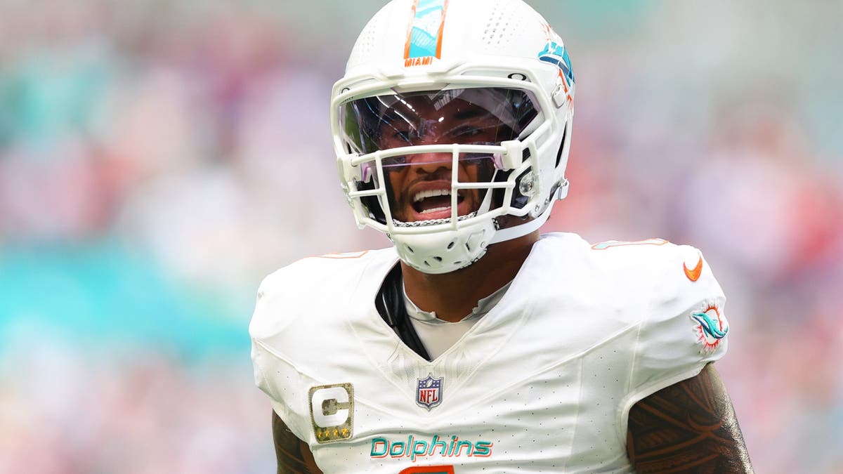 Can Tua Tagovailoa extend his tenure in Miami with a strong finish to the season? (Photo by Megan Briggs/Getty Images)