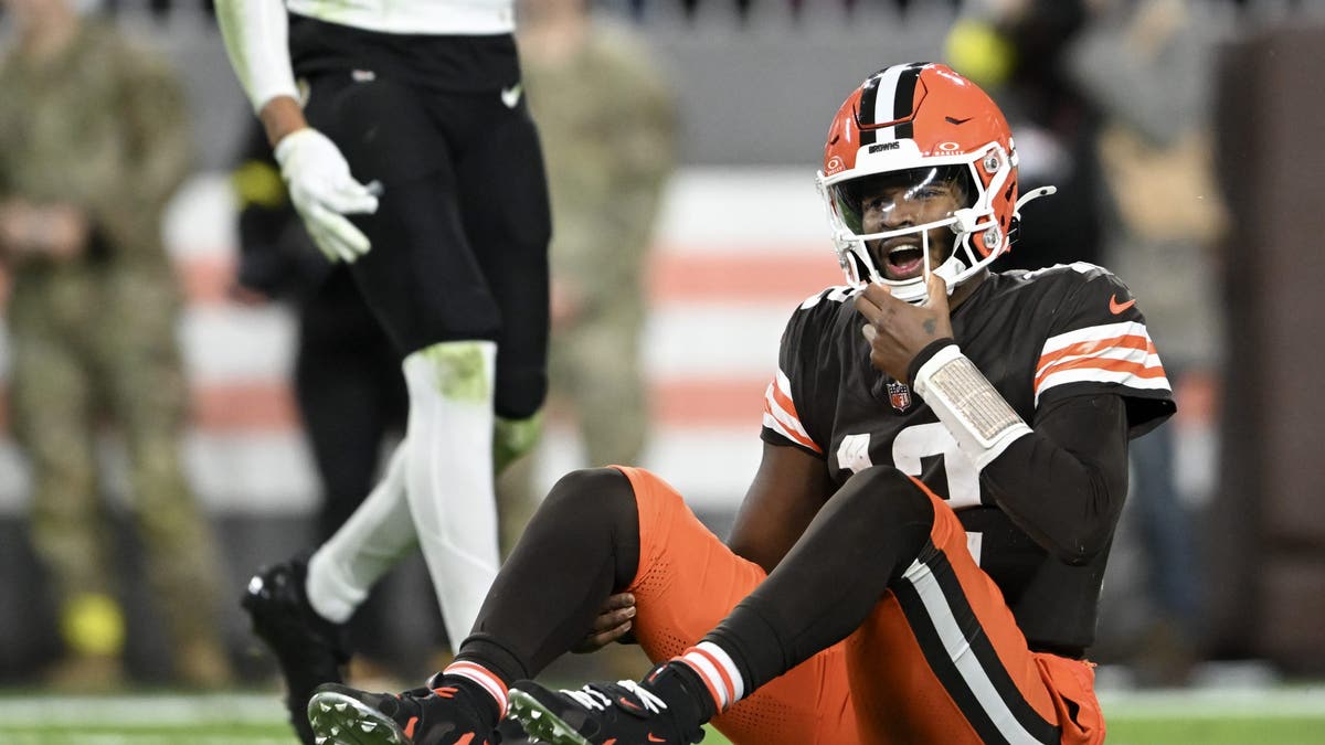 Shedeur Sanders didn't have the best showing in his regular-season debut against the Ravens last week. (Photo by Nick Cammett/Getty Images)