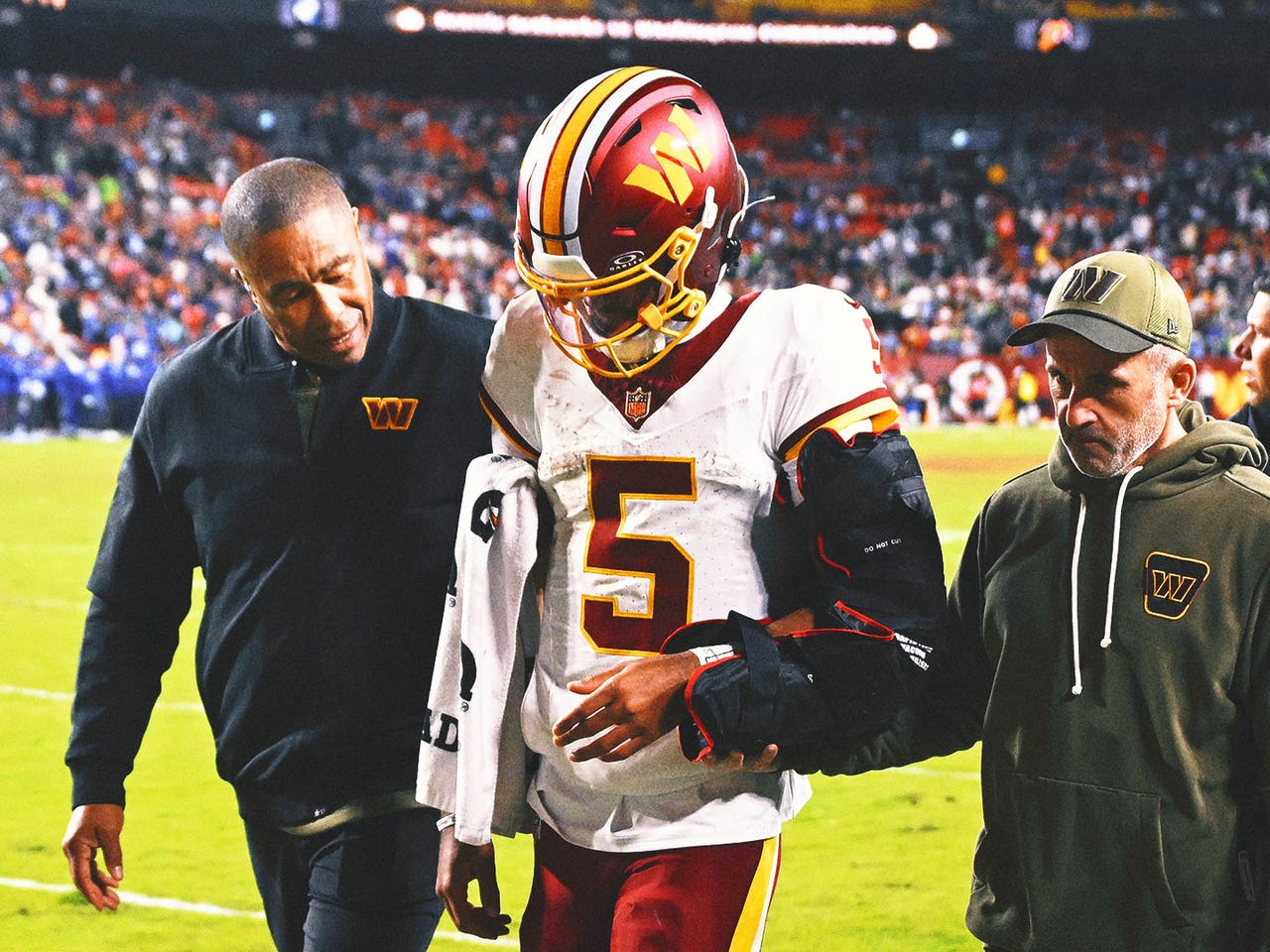 Commanders QB Jayden Daniels Exits in Air Cast With Elbow Injury vs. Seahawks | FOX Sports