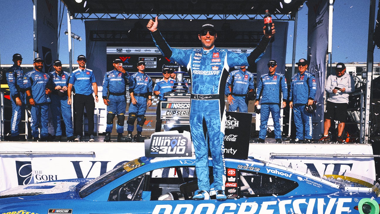 2025 NASCAR Odds: Denny Hamlin Favored for Phoenix