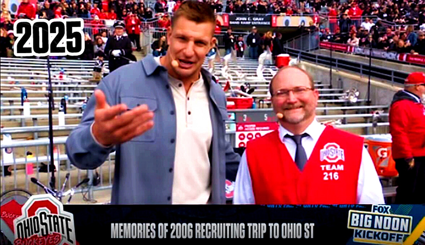 Rob Gronkowski Recreates Viral 2006 Ohio State Recruiting Visit Photo
