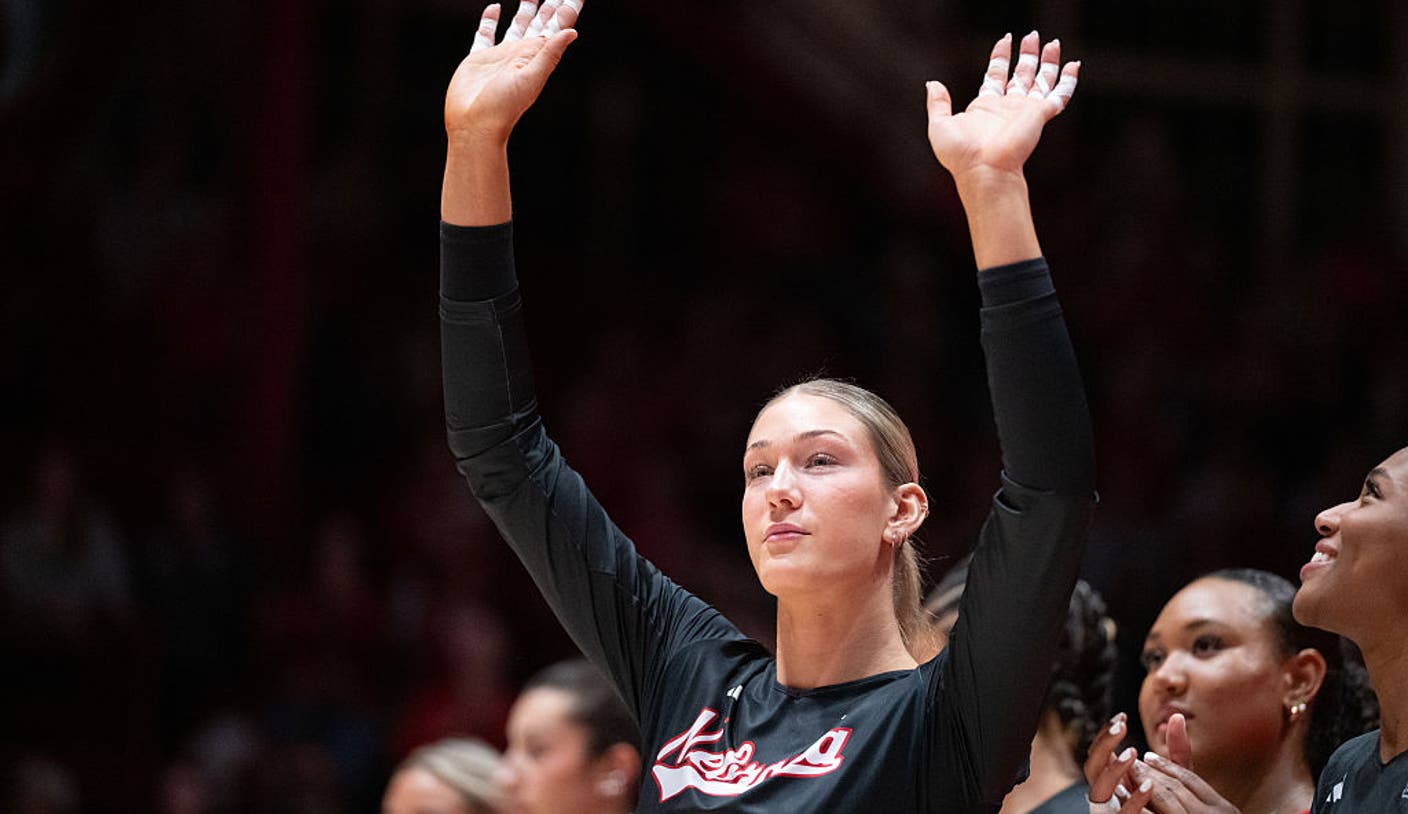 Easy methods to watch Nebraska vs Illinois Volleyball: TV Channel, Streaming, Time