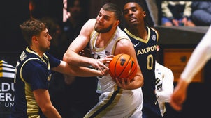 NEXT Trending Image: Men's CBK AP Top 25: Purdue Reclaims No. 1 from Houston, New Top-10 Teams