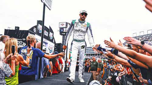 NASCAR Trending Image: Mr. Popular! Chase Elliott Named NASCAR's Favorite Driver for 8th Straight Year