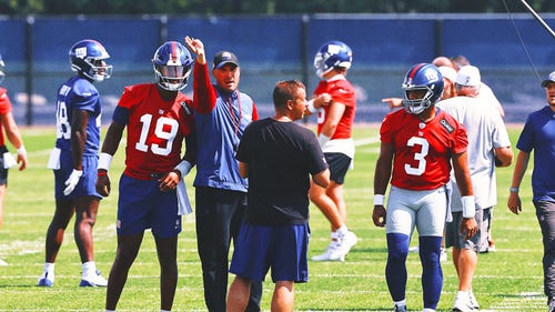 NEXT Trending Image: 2025 NFL Week 11 Buzz: Giants Starting Veteran QB - But Not the One You Think