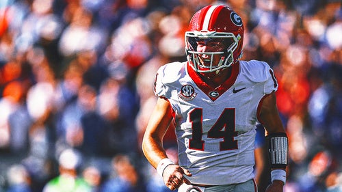 COLLEGE FOOTBALL Trending Image: Oddsmakers Project Round 1 Lines for Initial CFP Bracket