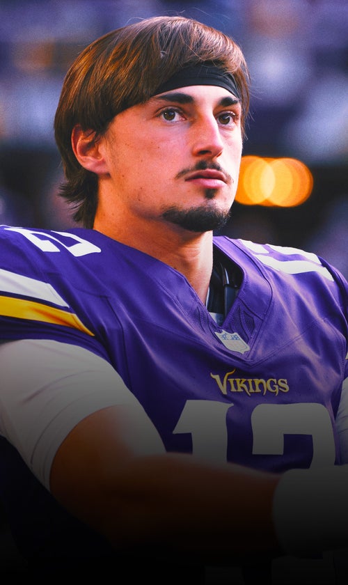 2025 NFL Week 13 Buzz: Vikings Rookie In With McCarthy Out; Eagles Making Changes?