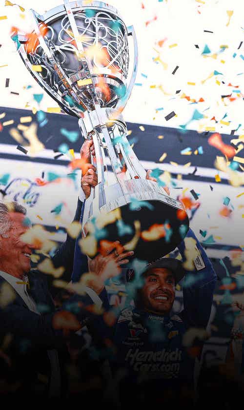 4 Takeaways From Cup Finale: Kyle Larson's Triumph, Denny Hamlin's Letdown