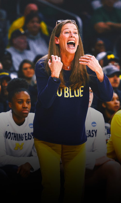 Michigan's Barnes Arico, UConn's Auriemma Facing Off For 1st Time in 13 Years