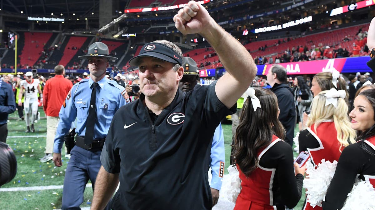 Kirby Smart's Georgia defense has been one of the best in the nation as of late, with the Bulldogs allowing 10 points or fewer in each of their last 10 games. (Photo by Jeffrey Vest/Icon Sportswire via Getty Images)