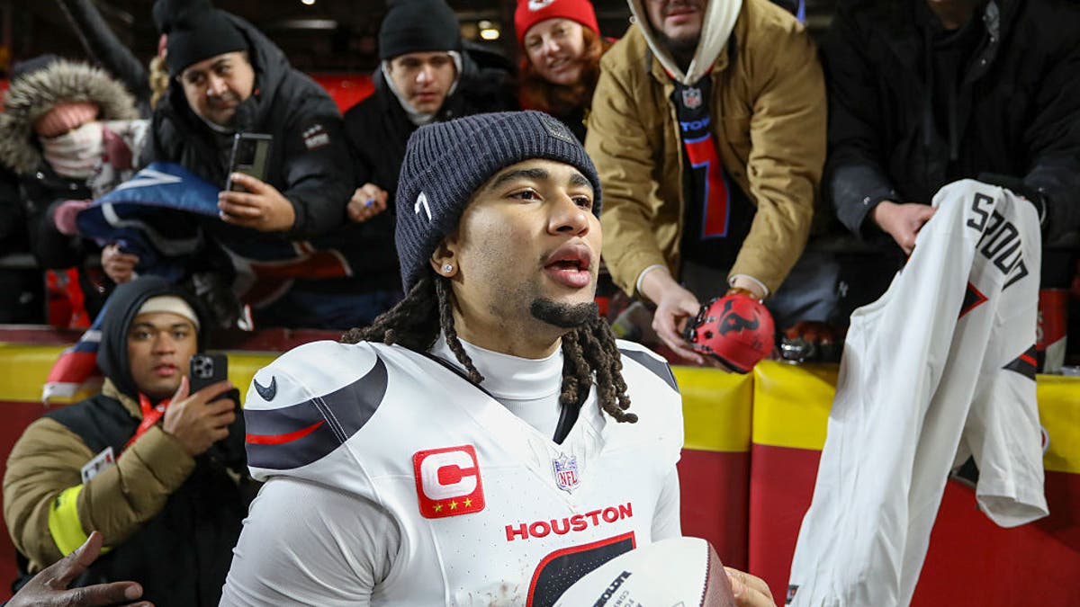 C.J. Stroud led the Texans to a crucial win over the Chiefs on Sunday Night Football. (Photo by Scott Winters/Icon Sportswire via Getty Images)