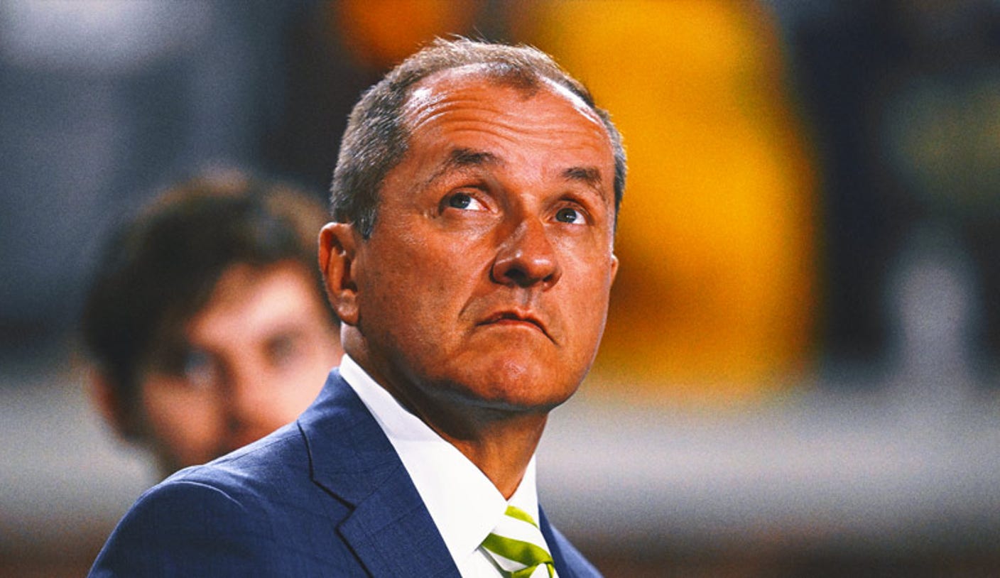 ACC Commissioner on Notre Dame: ‘We Have a Responsibility To Support Our Teams’