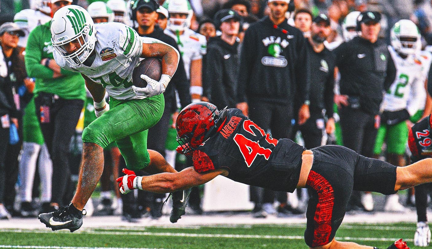 No. 23 North Texas Outlasts San Diego State to Win Excessive-Scoring New Mexico Bowl