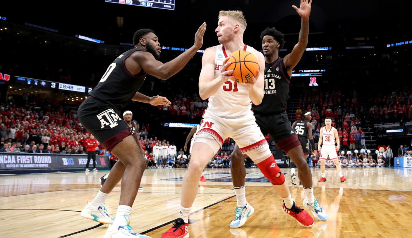 Nebraska vs. Wisconsin Prediction, Find out how to Watch, Odds, Channel