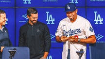 MLB Trending Image: How the Dodgers Wooed Longtime Mets Closer Edwin Díaz: ‘I’m Looking to Win'