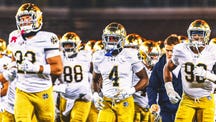NEXT Trending Image: Notre Dame AD Calls For CFP Expansion in Pointed Message to ACC, CFP Committee