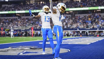 NFL Week 17 Odds: How to Bet on Chargers vs Texans, Packers vs Ravens