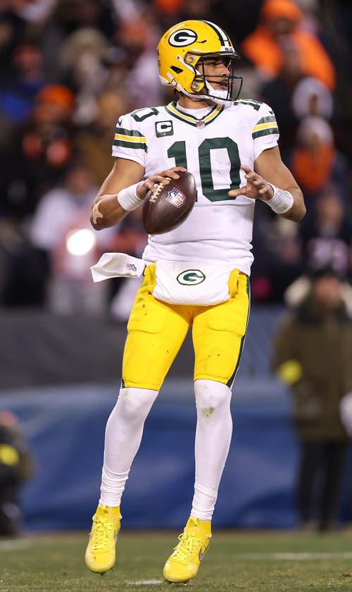 bet365 Bonus Code FOX365 Unlocks $150 for Chargers vs Texans or Packers vs Ravens on Saturday