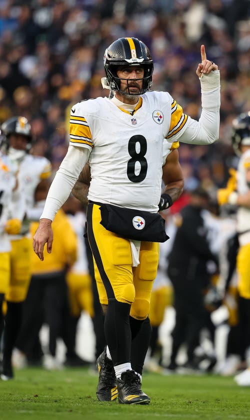 FanDuel Promo Code: Bet $5, Get $150 on Monday Night Football as Dolphins Face the Steelers