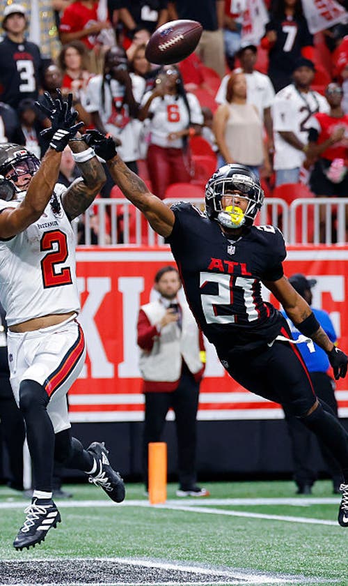 Buccaneers vs. Falcons Prediction, Odds, Picks for Thursday Night Football
