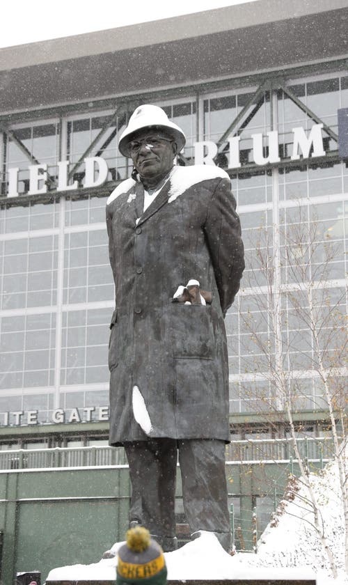 Which Stadium Does Tom Brady View as the 'Taj Mahal' of the NFL?