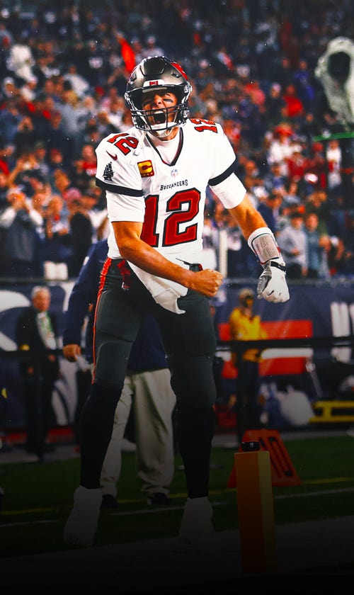 Tom Brady Mailbag: Brady Recalls Facing Patriots Ahead of Stafford's Battle vs. Lions