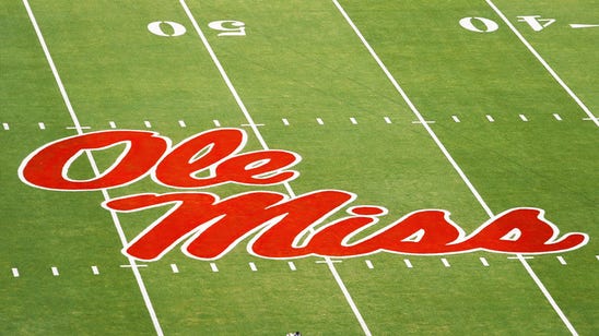2025 College Football Playoff, Bowl Buzz: 5 Ole Miss Coaches Delaying LSU Move