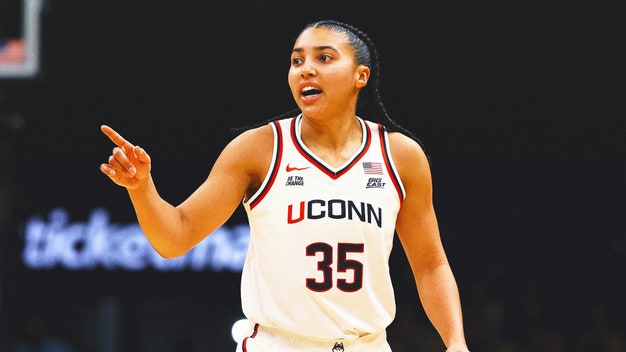 Women's CBK AP Top 25: UConn Routs Iowa and Stays No. 1, Big Ten and SEC Dominate