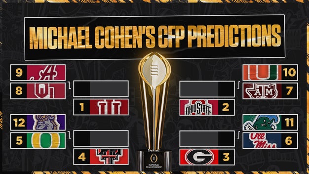College Football Playoff Predictions: Oregon, Ole Miss Will Cruise Past First Round