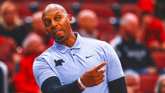 Memphis HC Penny Hardaway: I 'Fined' Aaron Bradshaw NIL Money to Motivate Him