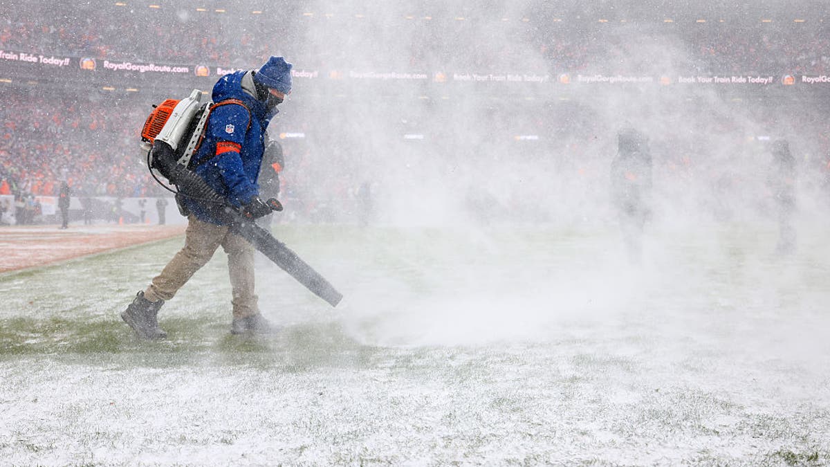 Se puede decir sin temor a equivocarse que el clima fue un factor determinante en el partido AFC del domingo entre los Patriots y los Broncos. (Foto de JustinGetty Images)