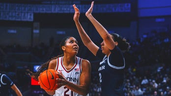 Women's College Basketball 2025-26 Undefeated Teams Tracker: Just UConn Remains