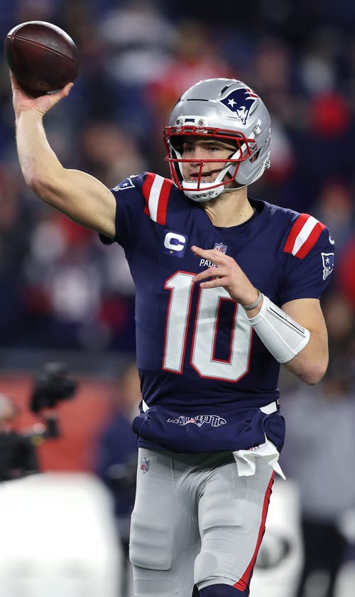 FanDuel Promo Code: Bet $5, Get $300 on Patriots vs Texans, Bears vs Rams