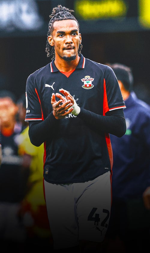 USA Striker Damion Downs Joins Hamburg On Loan From Southampton