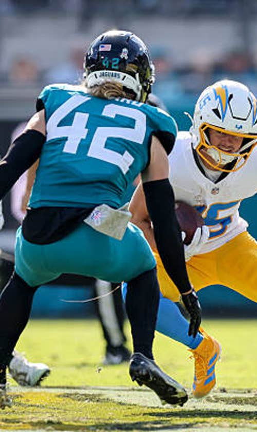 Patriots vs. Chargers Prediction, Odds, Picks for NFL Wild Card