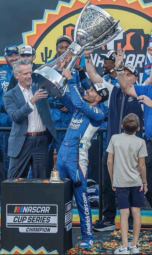 NASCAR Returns to Chase Format with Single 10-Race Championship Round