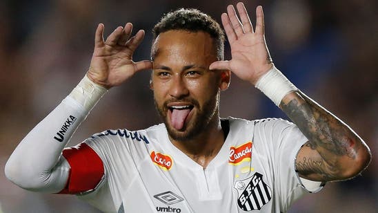 No Lionel Messi Reunion for Neymar as Santos Star Signs New Contract