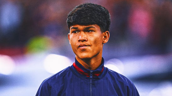 PSG Completes Shock Transfer For 18-Year-Old Barcelona Gem Dro Fernandez