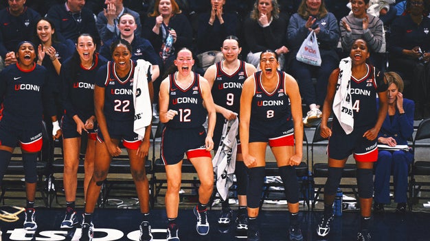 Women's College Basketball 2025-26 Undefeated Teams Tracker: Just UConn Remains
