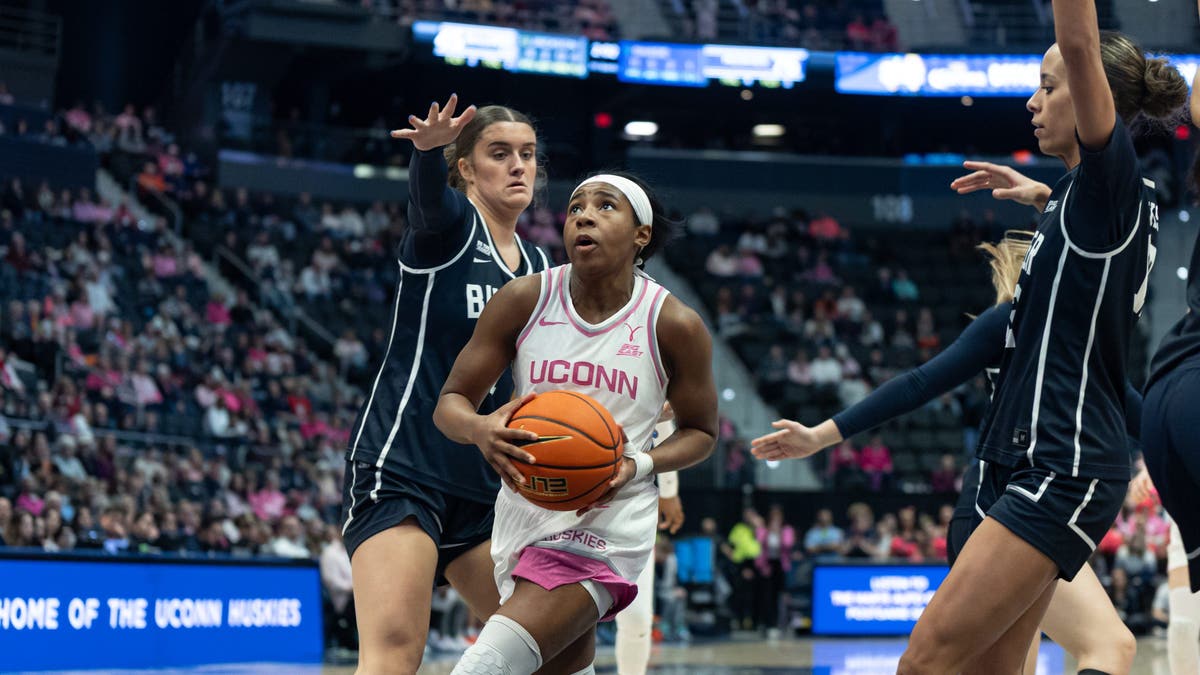 No Sarah Strong? No Blanca Quinonez? UConn won, anyway. (Photo by Federico Torres/NurPhoto via Getty Images)