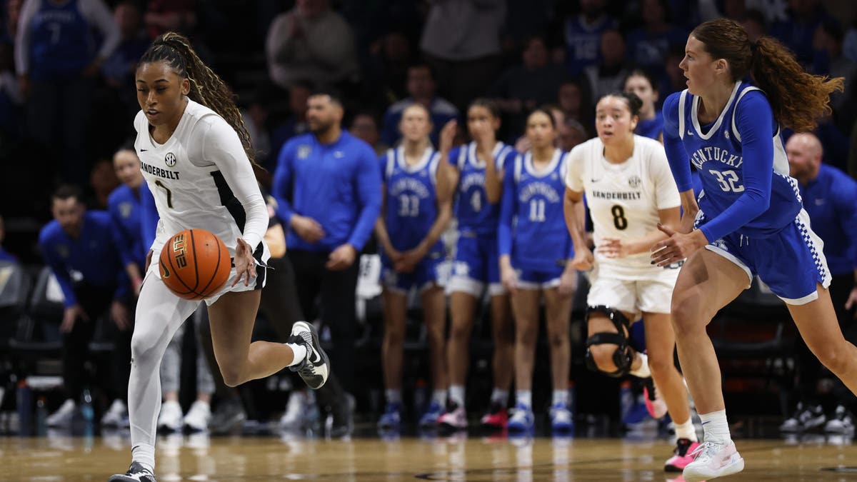 Mikayla Blakes is D-I's leading scorer and bring Vanderbilt big wins. (Photo by Matthew Maxey/Icon Sportswire via Getty Images)