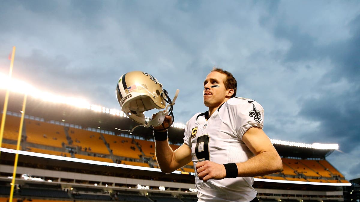 Drew Brees had one of the best seasons of his career in 2014, but the Saints didn't make the playoffs. (Photo by Gregory Shamus/Getty Images)
