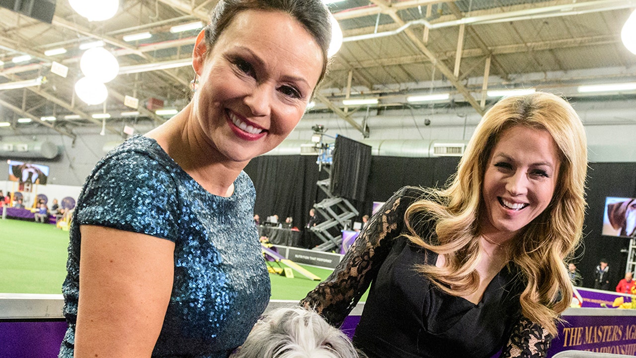 Gail Miller Bisher and Jennifer Hale at the 2018 Masters Agility Championship at Westminster