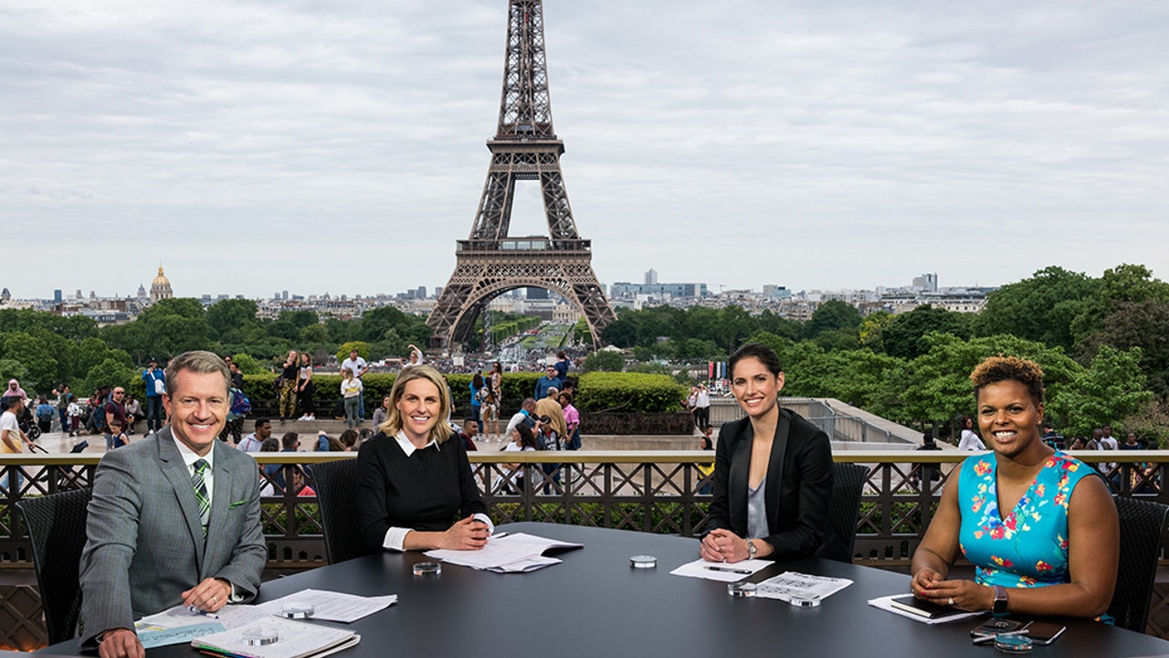 Rob Stone, Kelly Smith, Kate Gill and Karina LeBlanc on the FOX Sports FIFA Women’s World Cup France 2019™ Studio in Paris