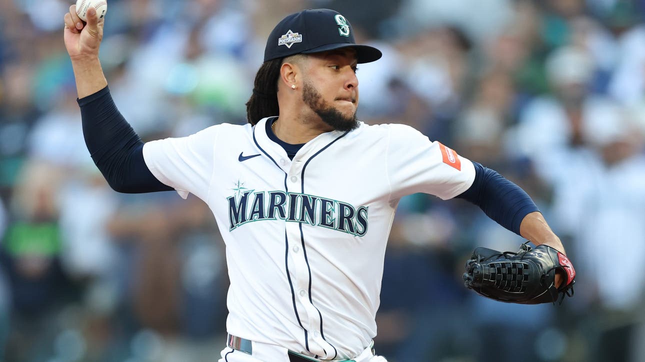 White Sox Acquire Starting Pitcher Luis Castillo From Mariners In 4-Player Trade