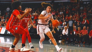 NEXT Trending Image: Last Night in College Basketball: Oklahoma Wins Close, Vital SEC Showdown