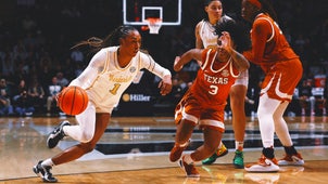 COLLEGE BASKETBALL Trending Image: Last Night in College Basketball: Vanderbilt Beats Texas And is Here to Stay